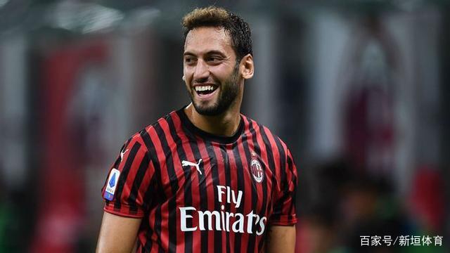 刻展现出年 刻展现出年