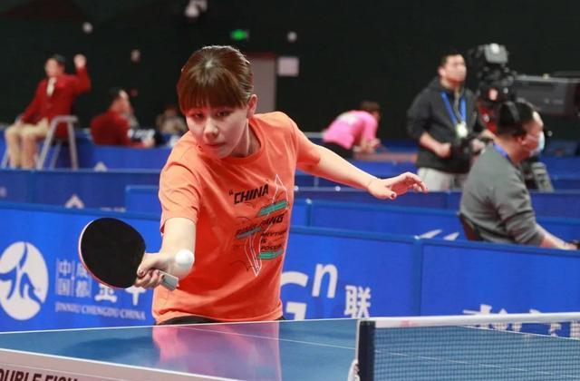 64次触球 64次触球