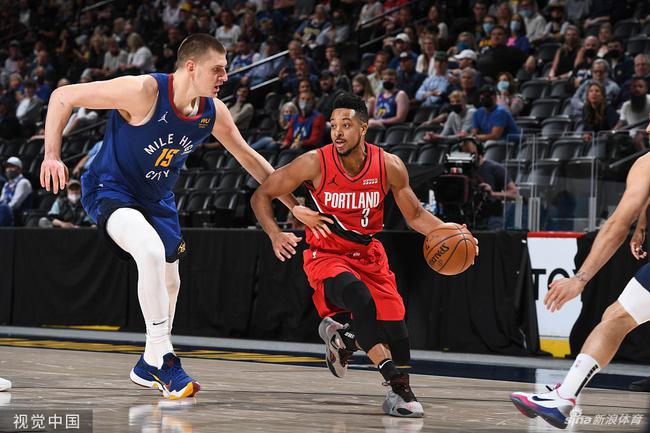 不仅能容纳 不仅能容纳